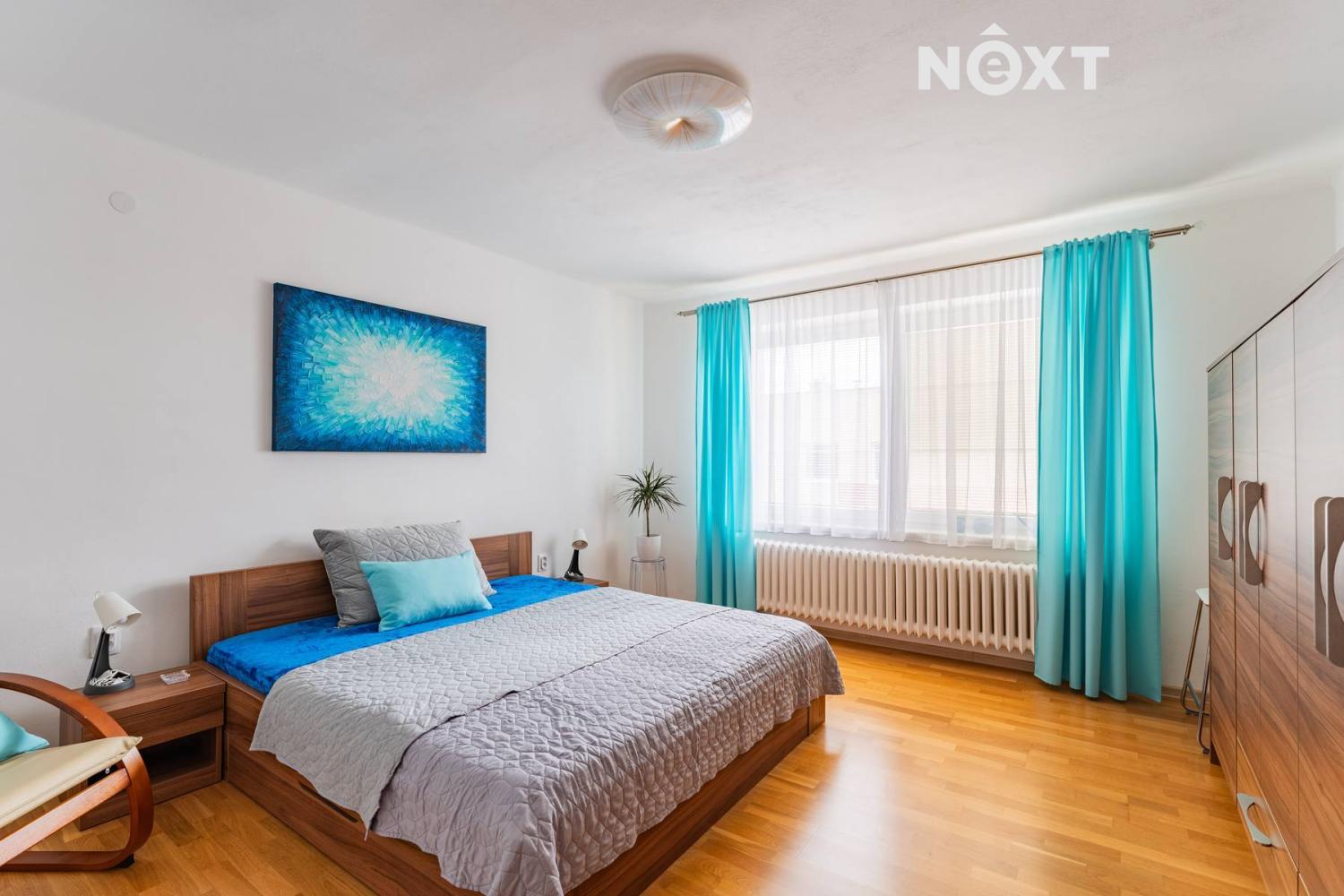 ll401777-hdr.1779213694.jpg