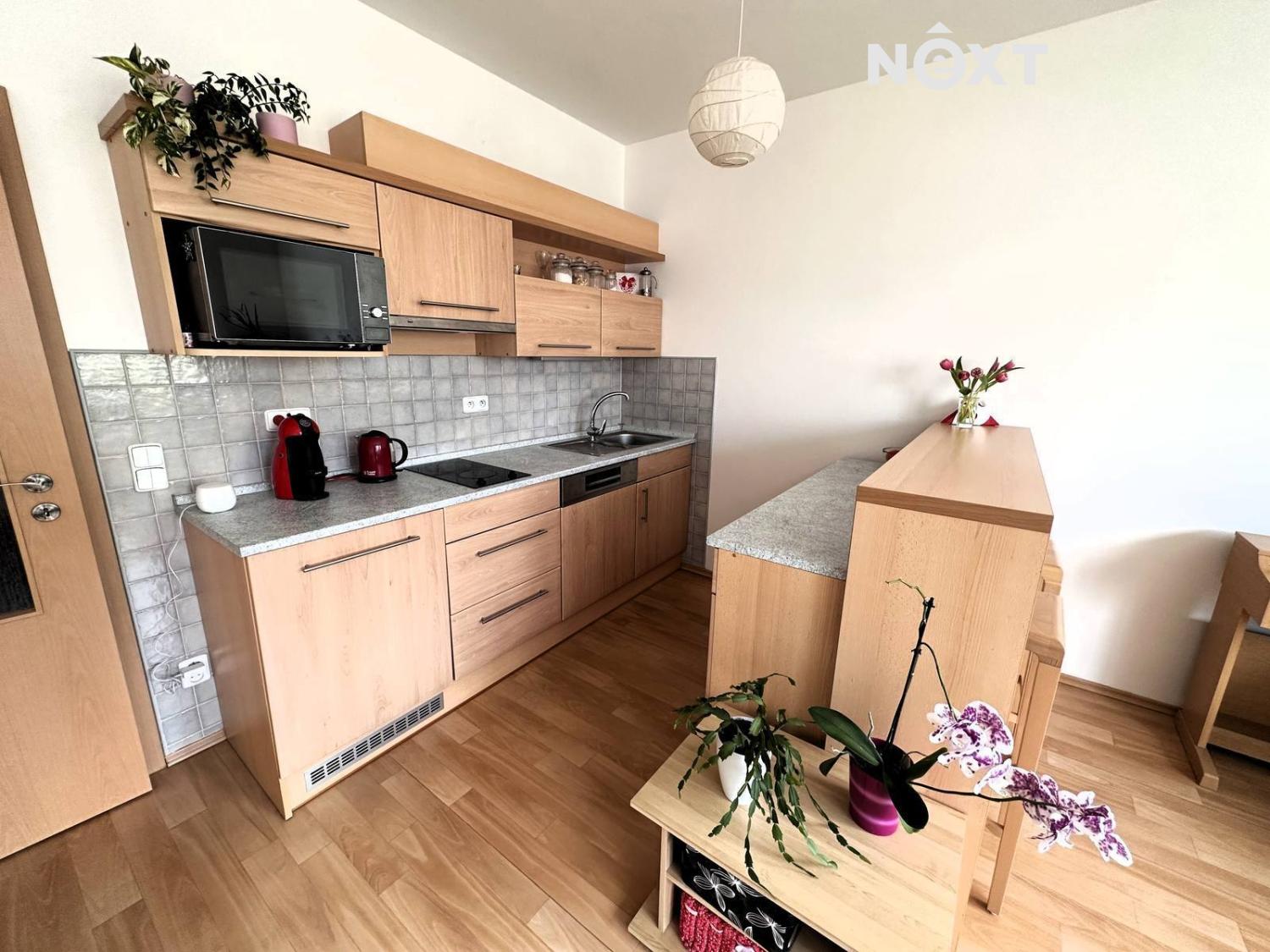 Pronájem bytu 1+kk a garsoniéry Praha 15 000 Kč za měsíc, foto 5