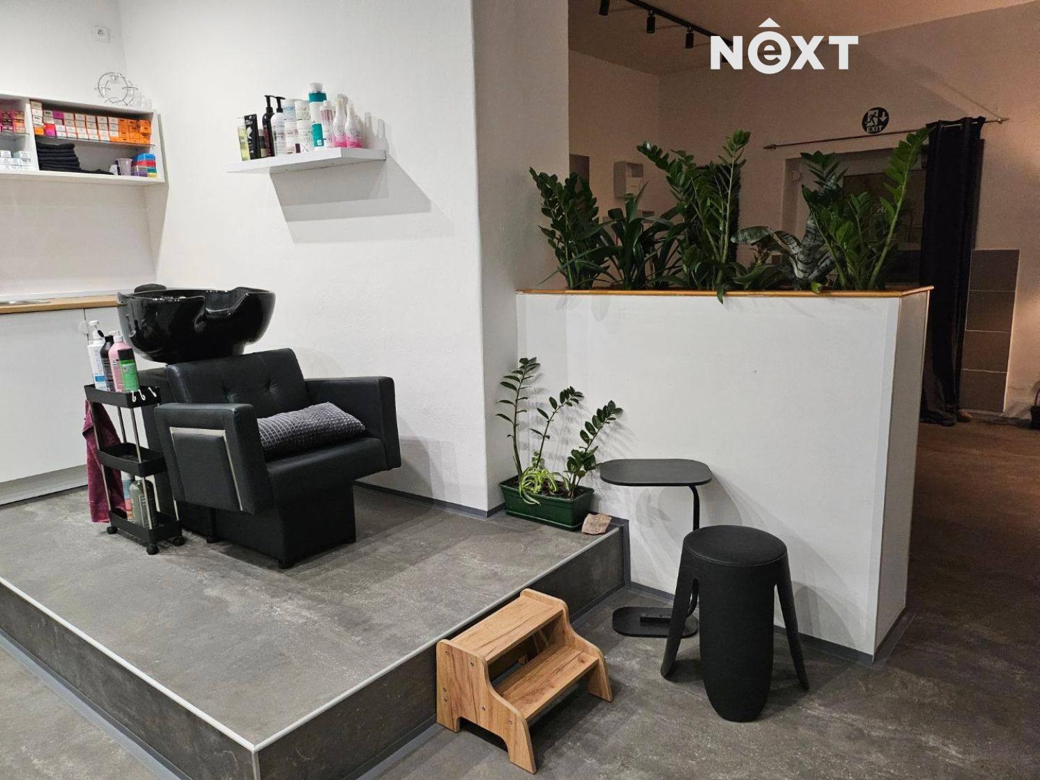 whatsapp-image-2026-03-06-at-21.11.25-3-.177282819