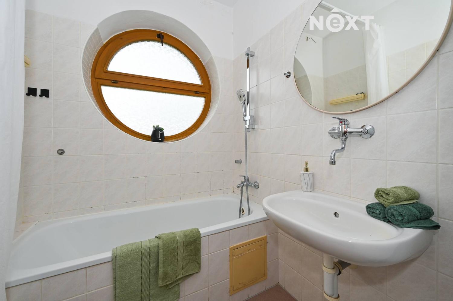 12-dsc-2677-focenibytu.cz.1747580427.jpg