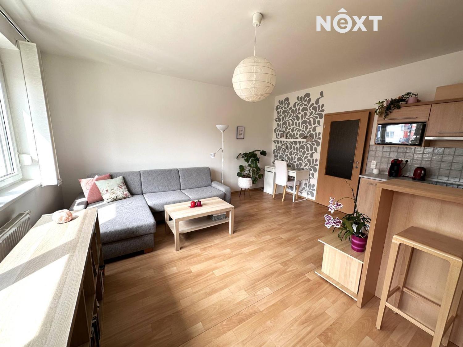 Pronájem bytu 1+kk a garsoniéry Praha 15 000 Kč za měsíc, foto 2