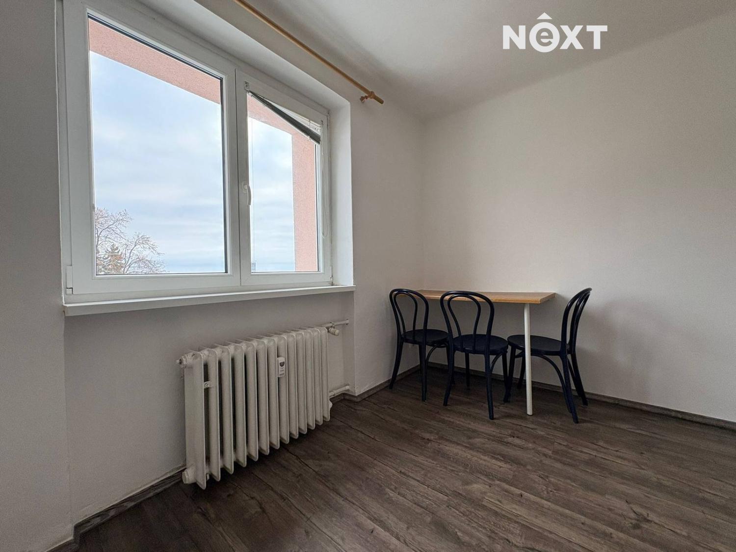 whatsapp-image-2025-11-27-at-10.10.05-4-.176423826