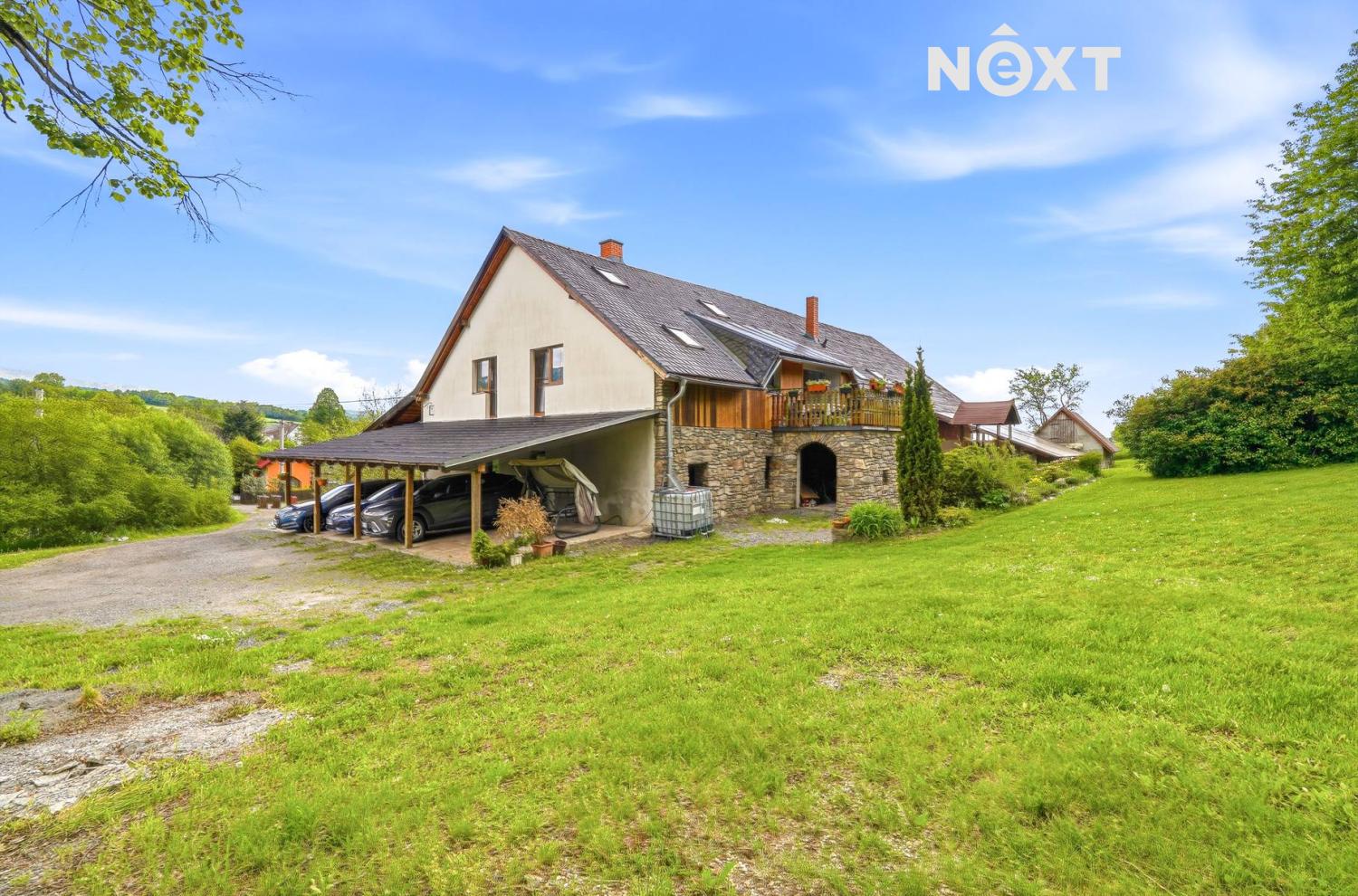 Prodej rodinného domu 470 m² – pohled 2