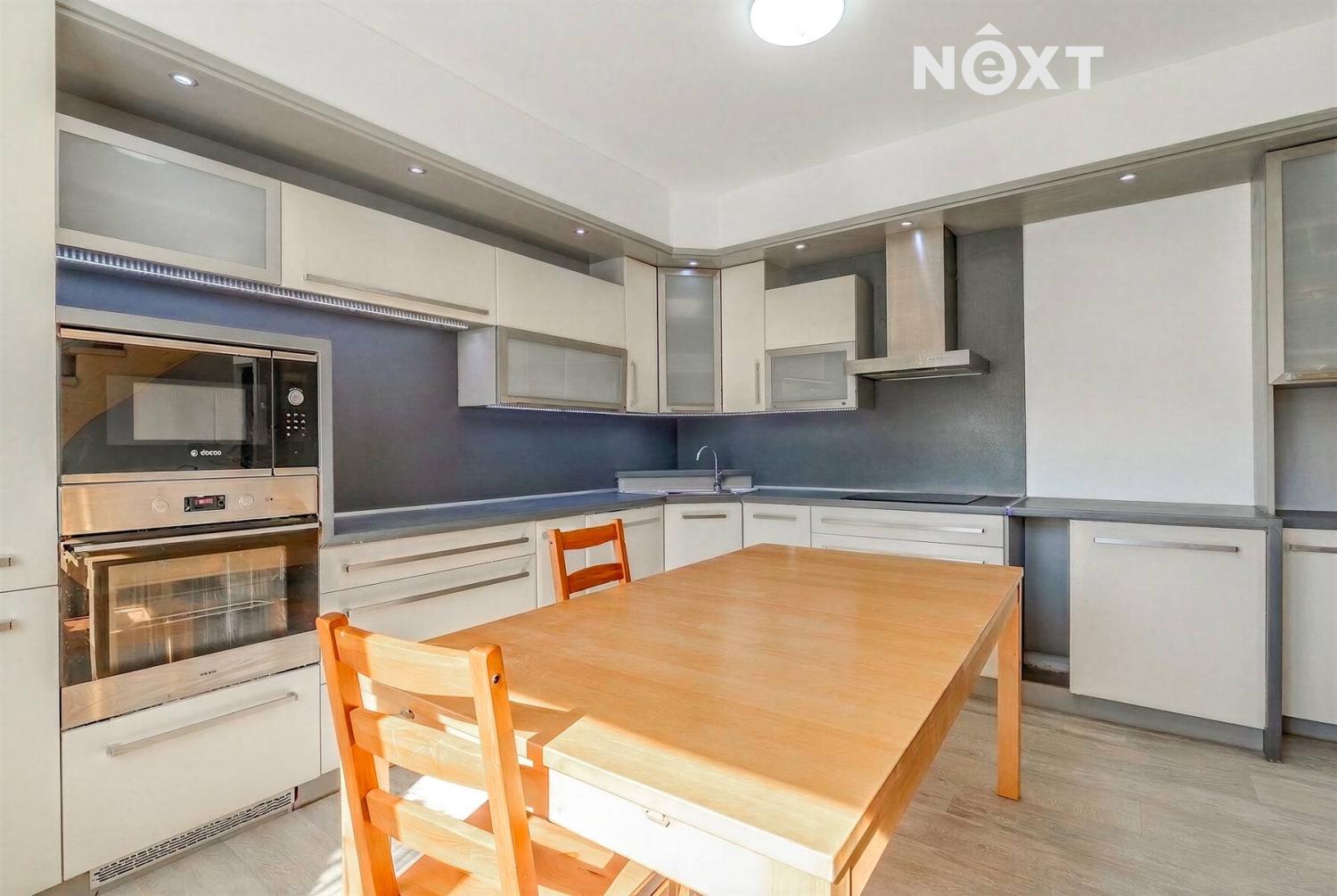 unsorted-kitchen-hd-38acc653-2.1791137618.jpg