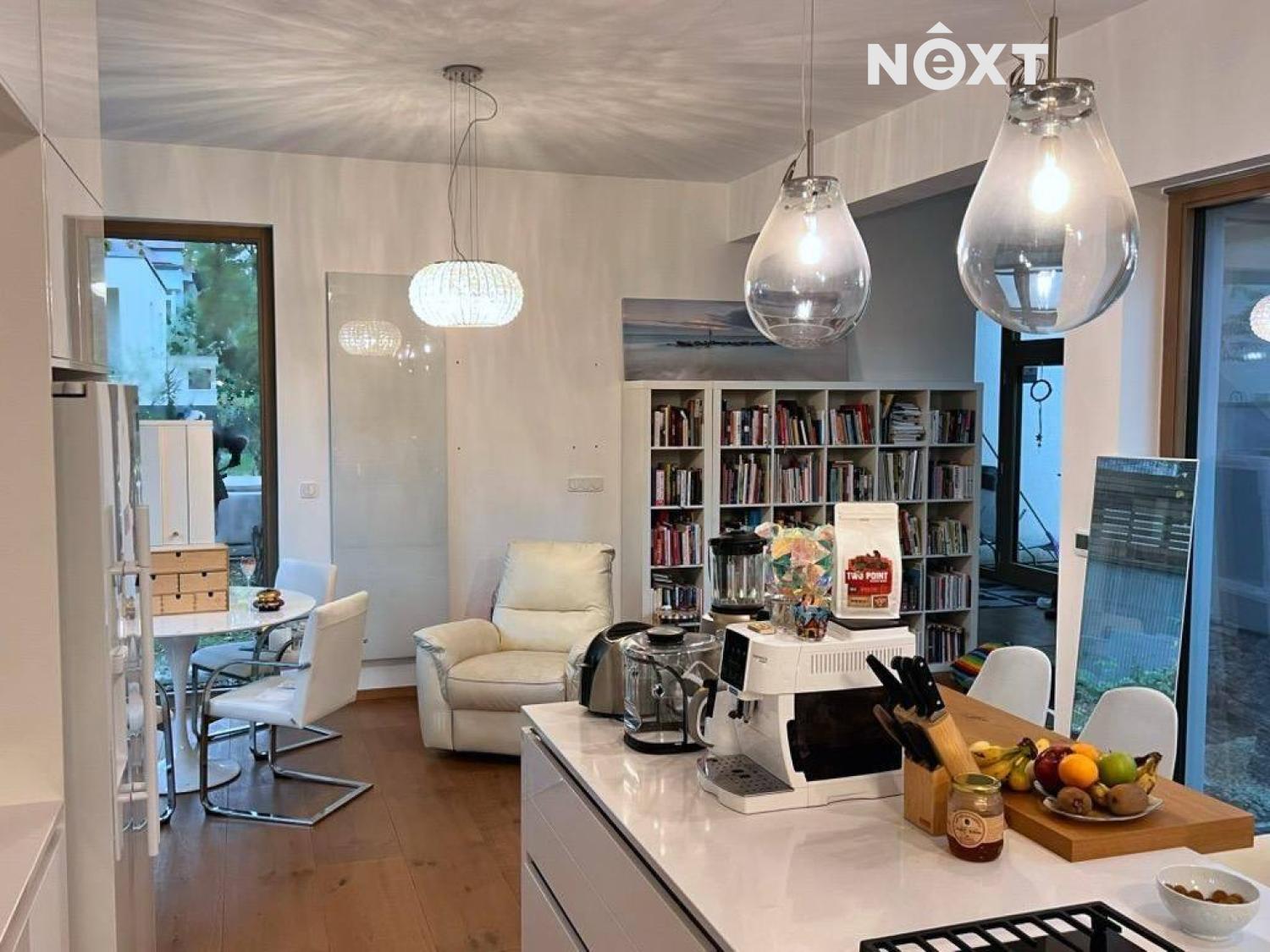 whatsapp-image-2025-11-16-at-17.49.41-4-.176367627