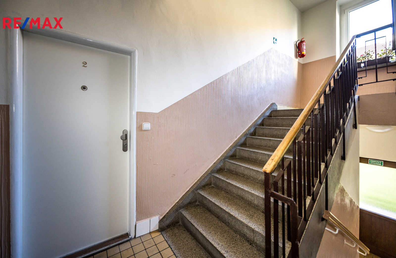 Chodba a vstupní dveře