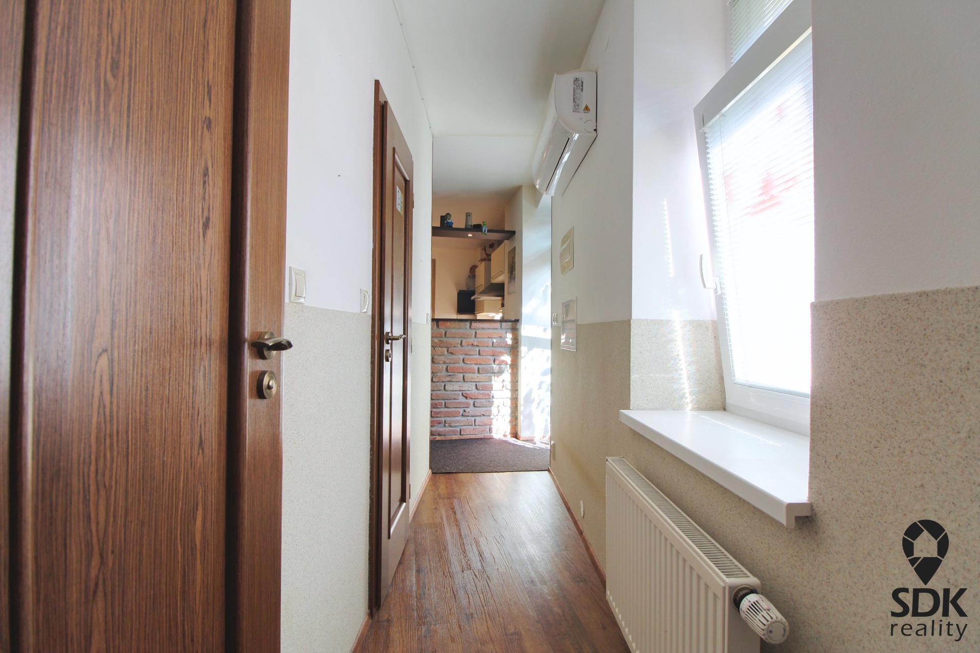 90850942-1679-4e60-a916-17b51cb88227