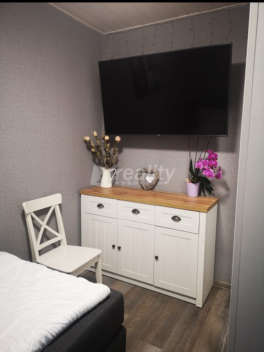 9e75f237-3762-4a8c-a8d5-97db6a664c68