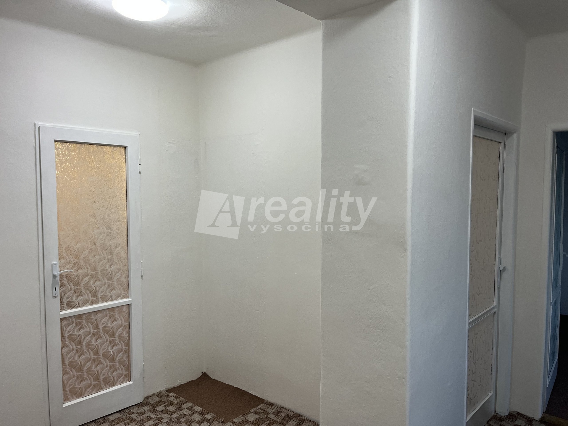 Pronájem bytu 3+1 Arnolec 13 000 Kč za měsíc, foto 5