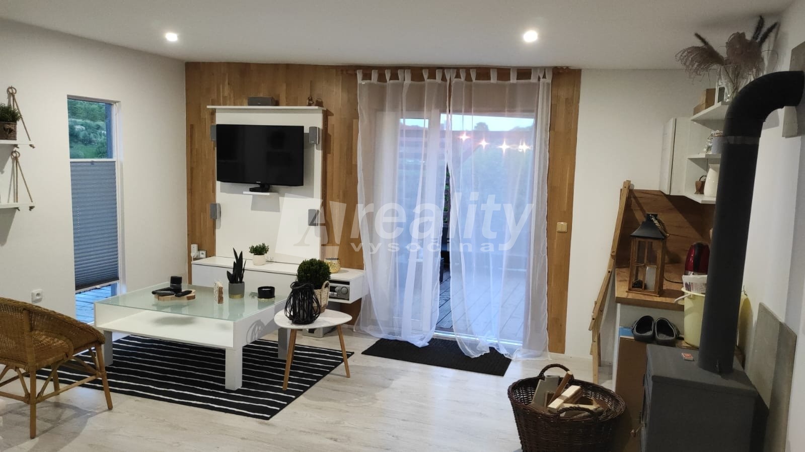 459fcbd5-0fda-4dc1-ba18-a33e1c6798d1