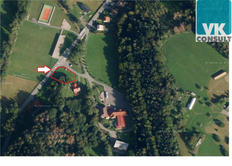 Prodej pozemku 1001 m2 k bydlení v obci Horní Újezd