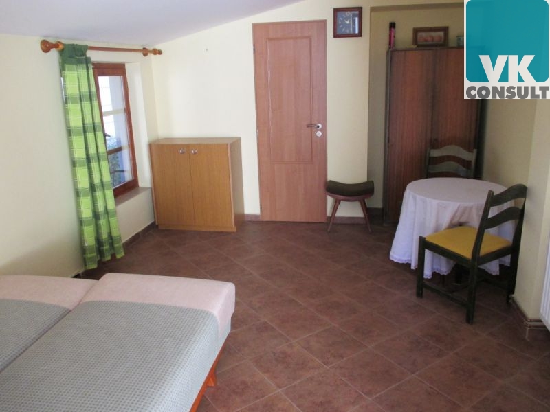 Pronájem mezonetového bytu 5+kk s apartmánem v Lit