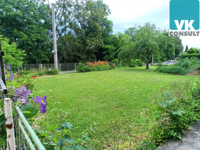 Pronájem RD 4+1 se zahradou 200 m2 v Sebranicích (
