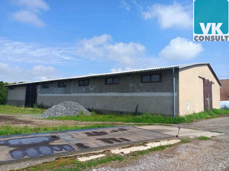 Pronájem - skladovací hala 20x40 m - Bohuňovice  (