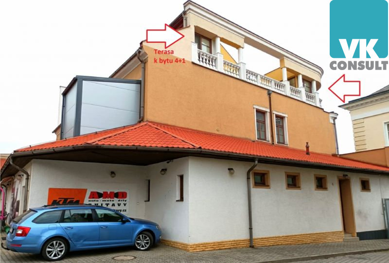 Prodej komerčního areálu s bydlením v centru města