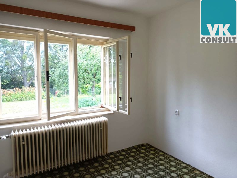 Pronájem RD 4+1 se zahradou 200 m2 v Sebranicích (