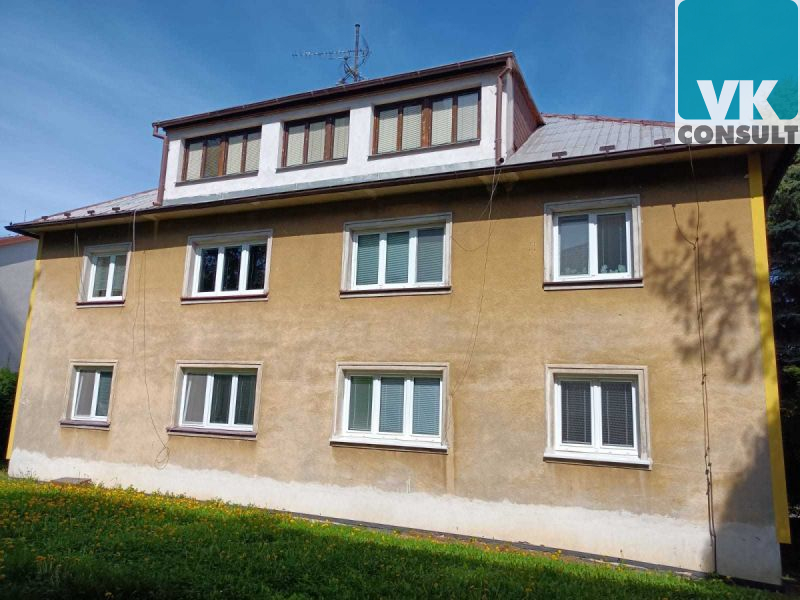 Prodej bytu 2+1(98 m2) v podkroví na 9. května v L