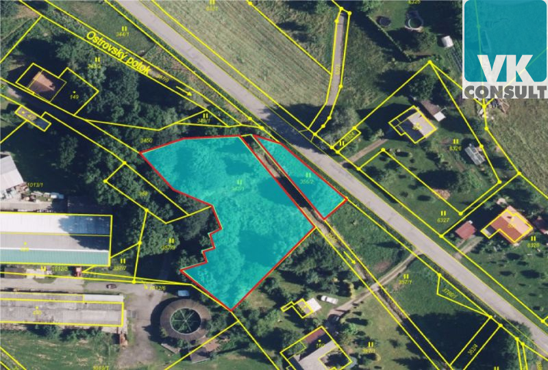 Prodej pozemku 2375 m2 v centru obce Ostrov (okr. 