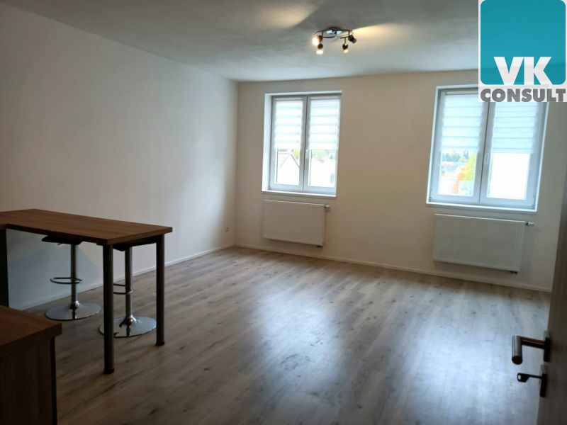 Pronájem bytu 1+kk ve III. NP na ul. Říční ve Svit