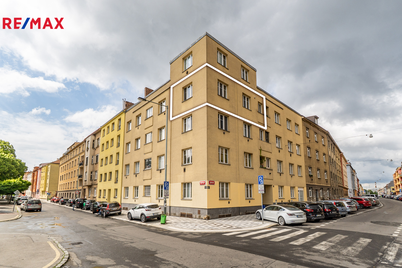 Budova