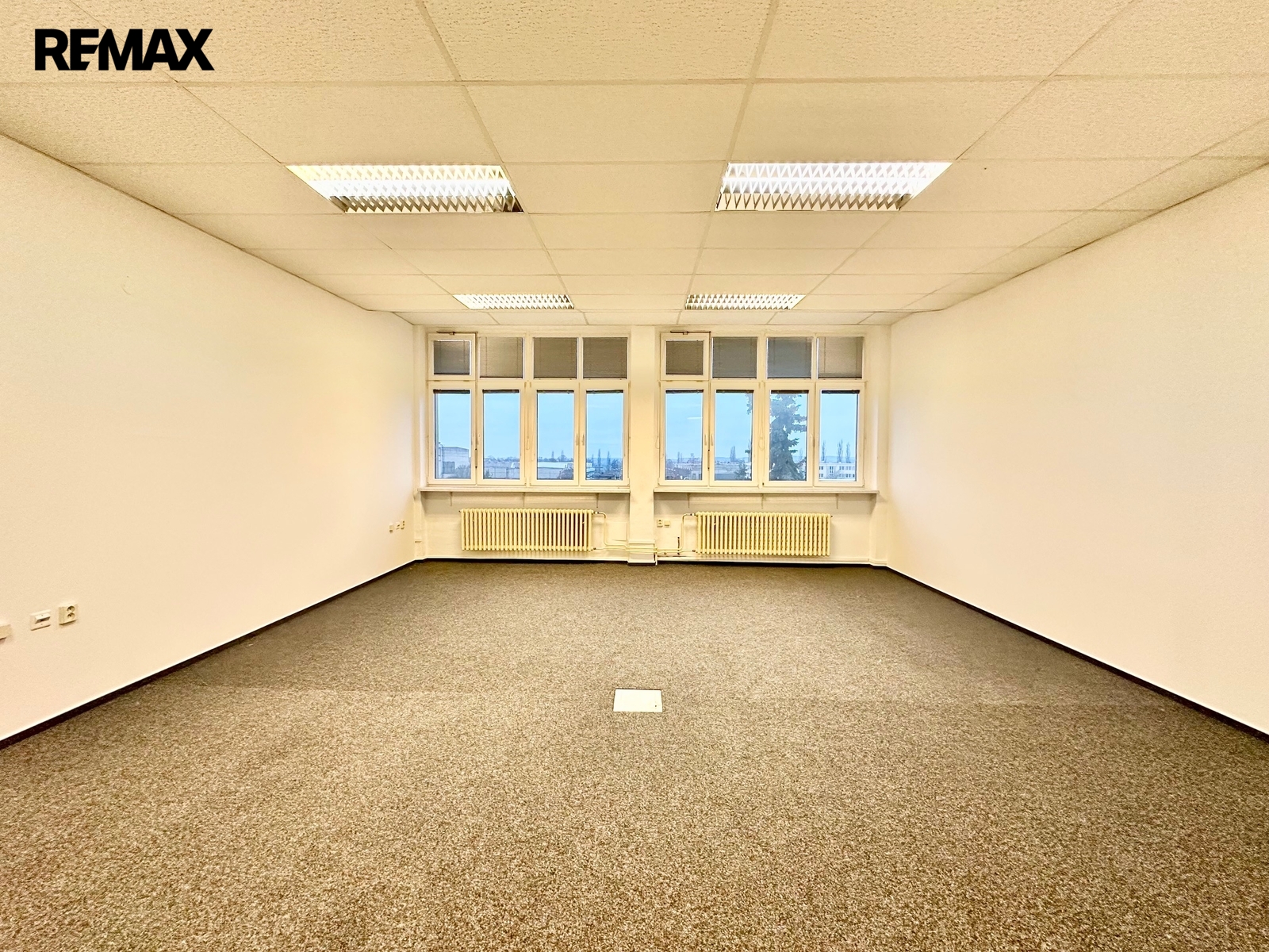 místnost se zátěžovým kobercem