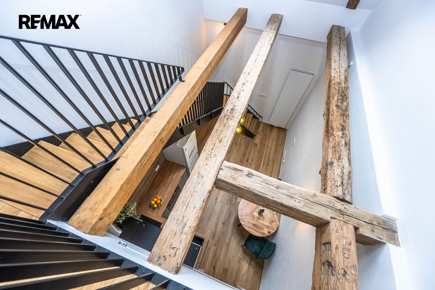 Zachované trámy z historické budovy pivovaru