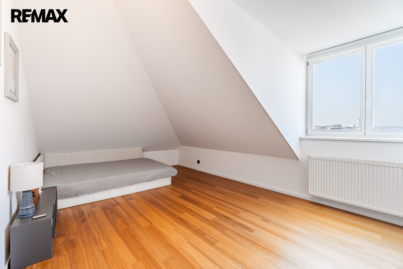 Pokoj ve spodním patře