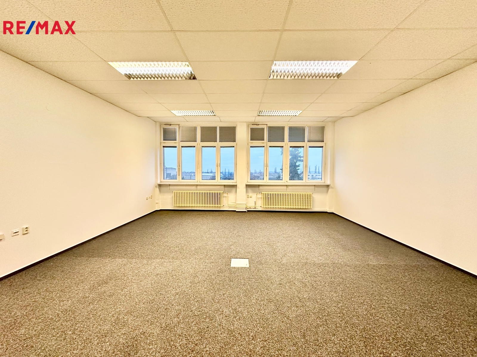 místnost se zátěžovým kobercem