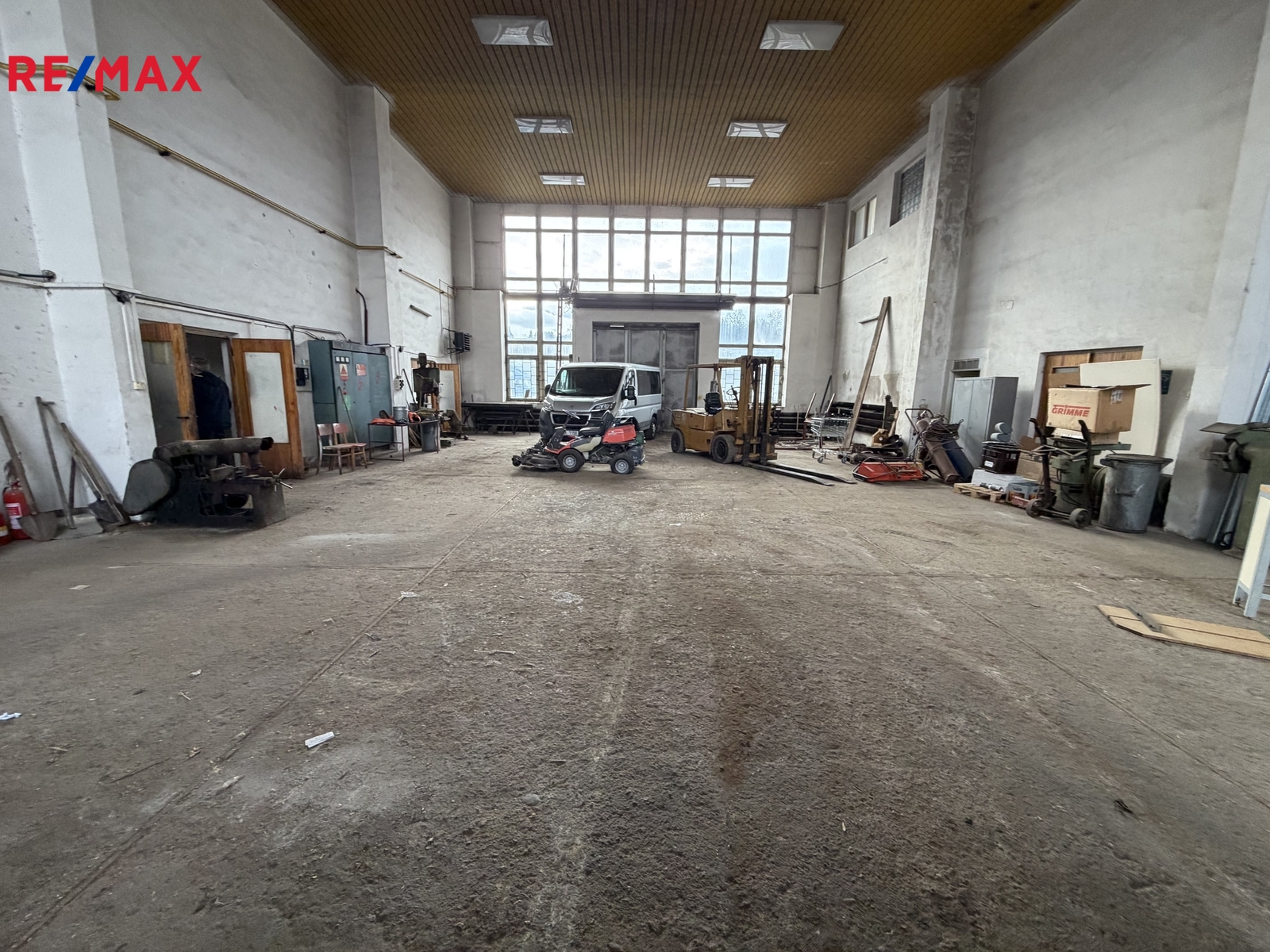 celkový prostor dílny