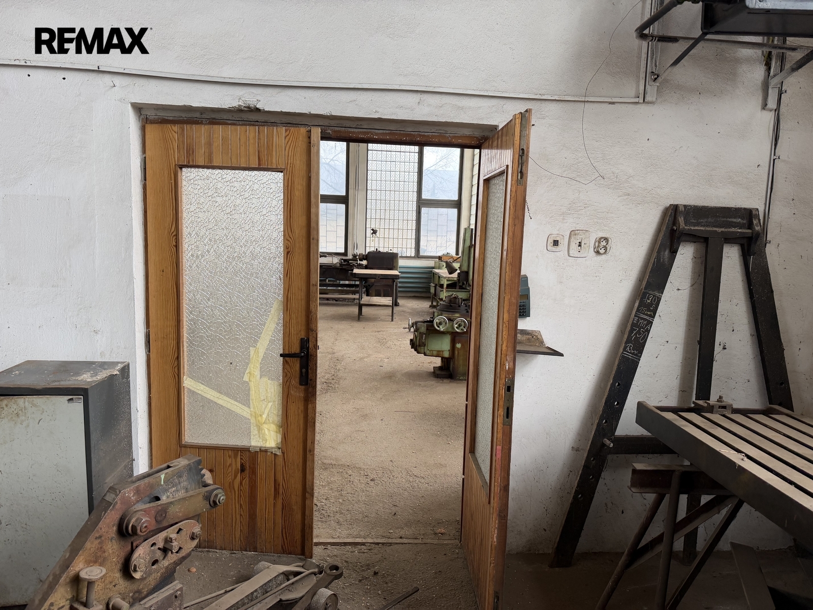 vstup do další dílny