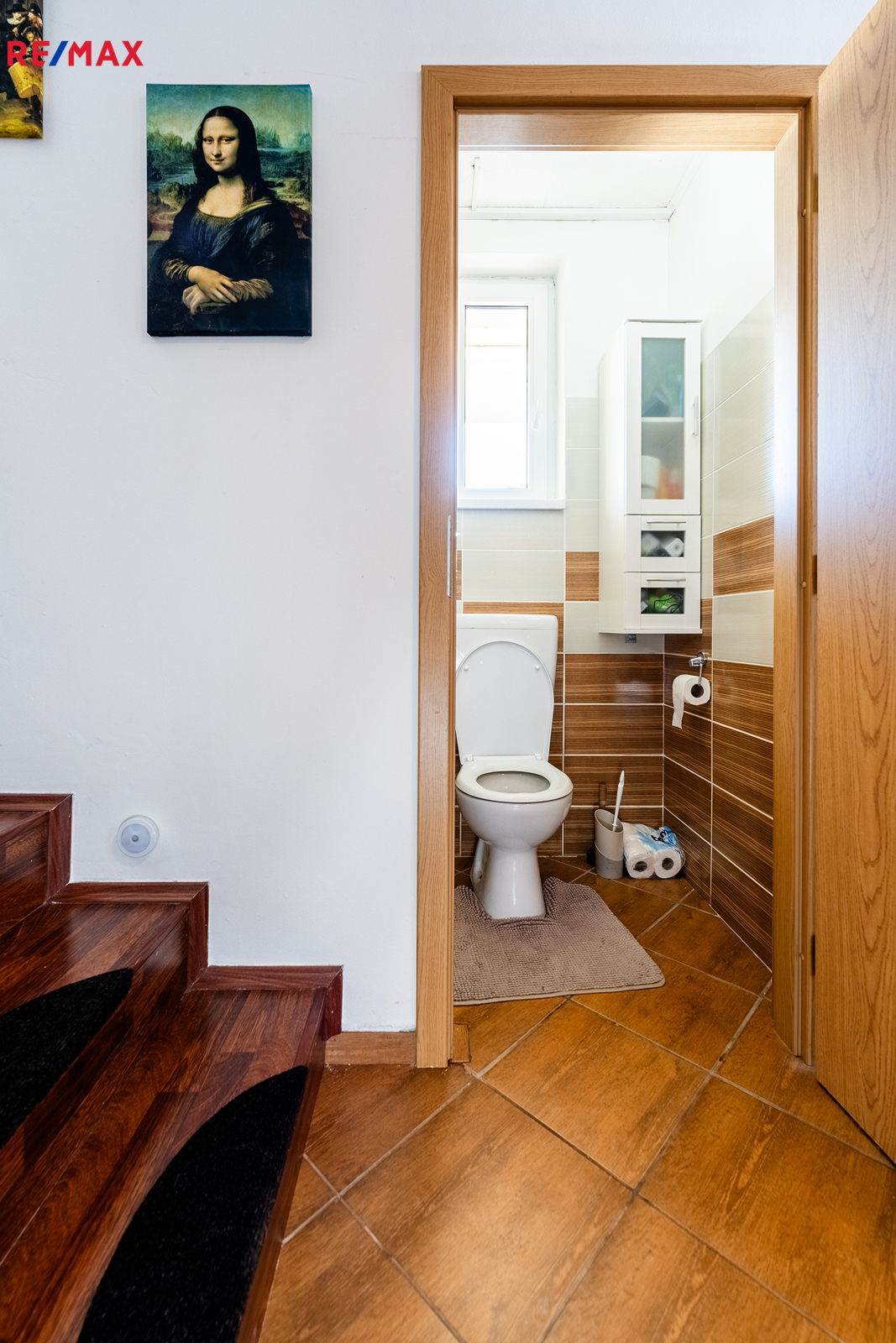 spodní WC