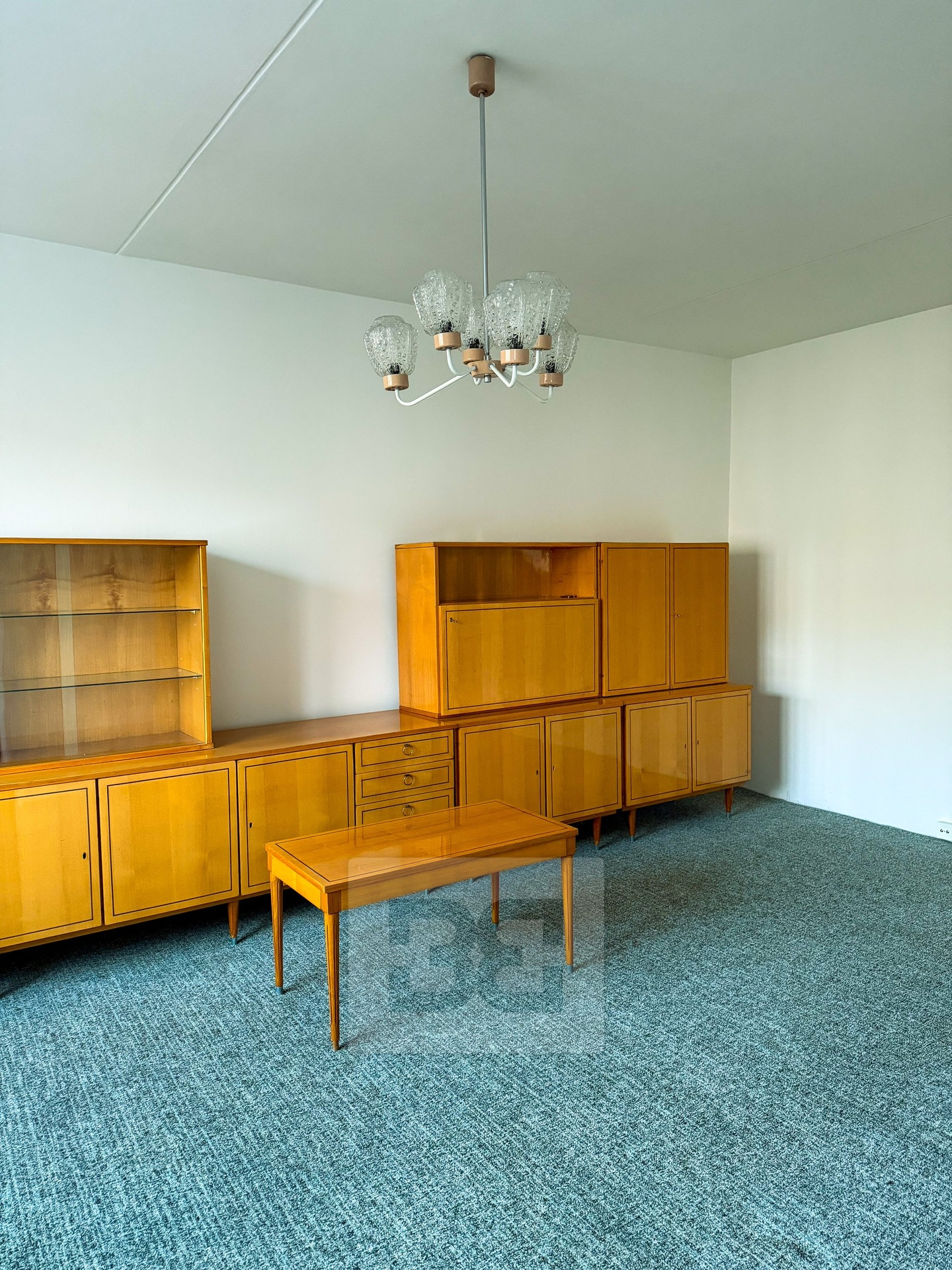 D4B9BC55-FA21-4AC8-BEB8-DA21DE7E799F