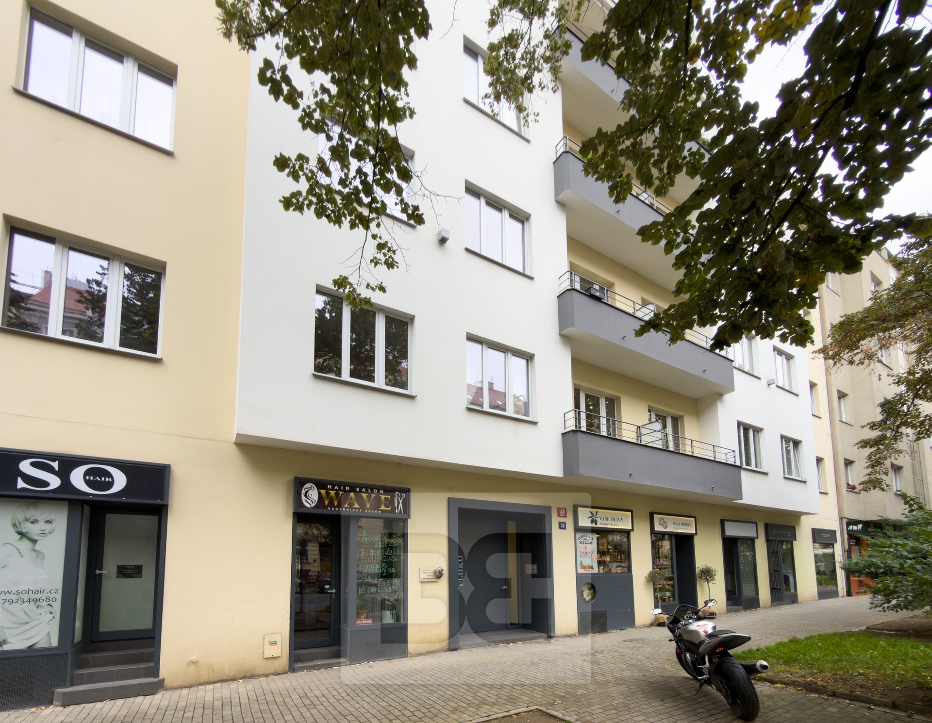 Dům