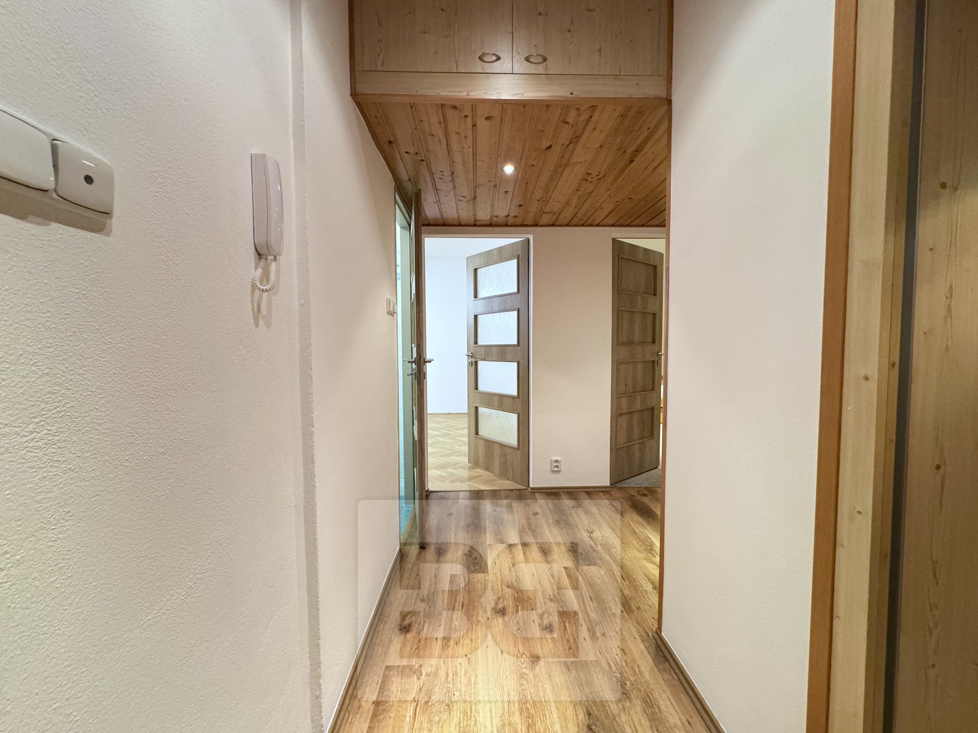 EC659866-1795-4766-ACCF-108728C84AA9_1_201_a