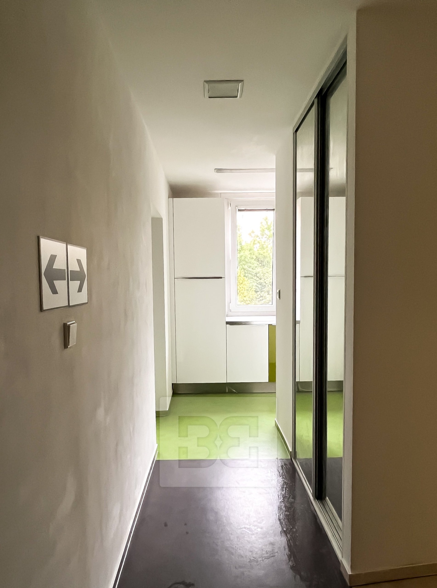 66F2174B-6980-4CD6-A6E6-CB8755DE91FB