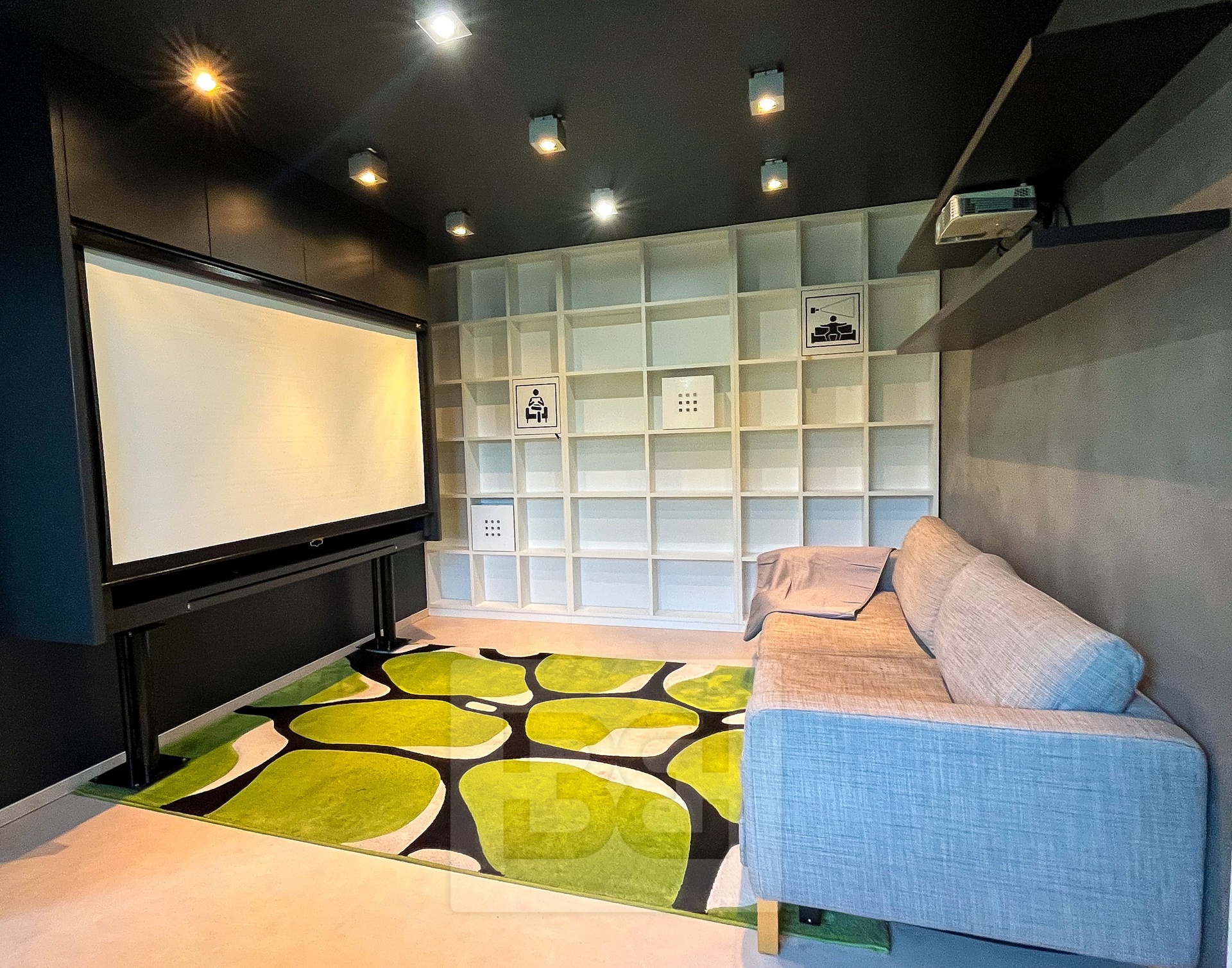 022C4CAE-1B1B-4235-A1B7-CC974837E332