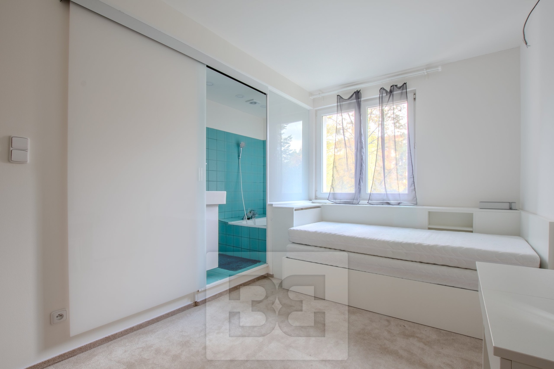 Ložnice - pohled na koupelnu