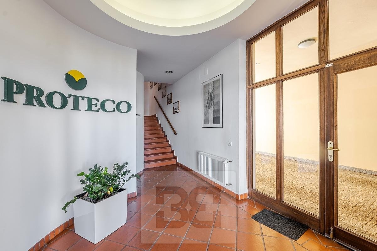 WhatsApp Image 2025-12-17 at 09.58.53 (6)