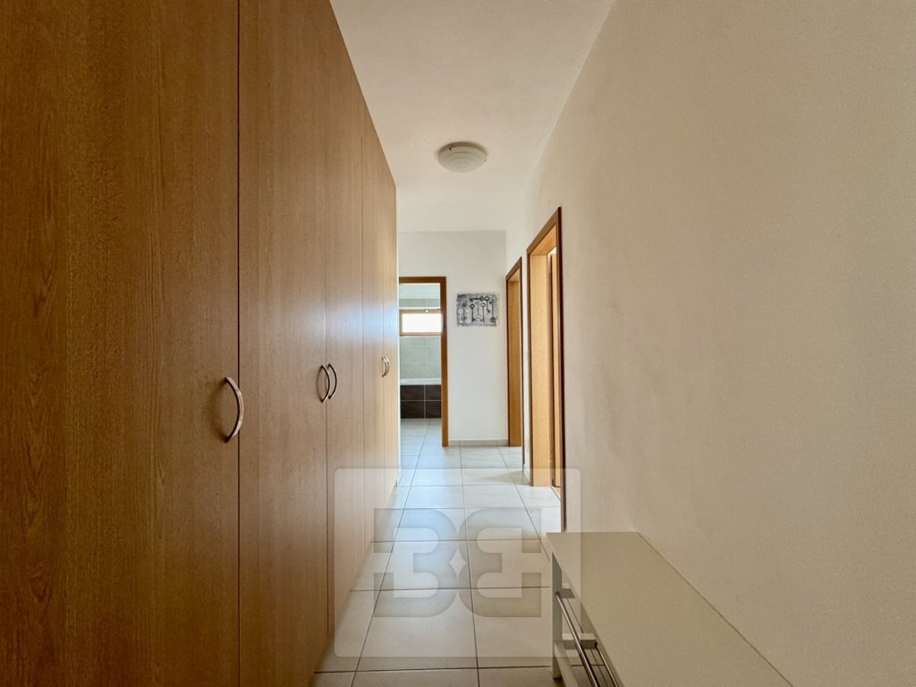 15C3F0BF-9410-45EA-90FB-0375804D5536_1_105_c