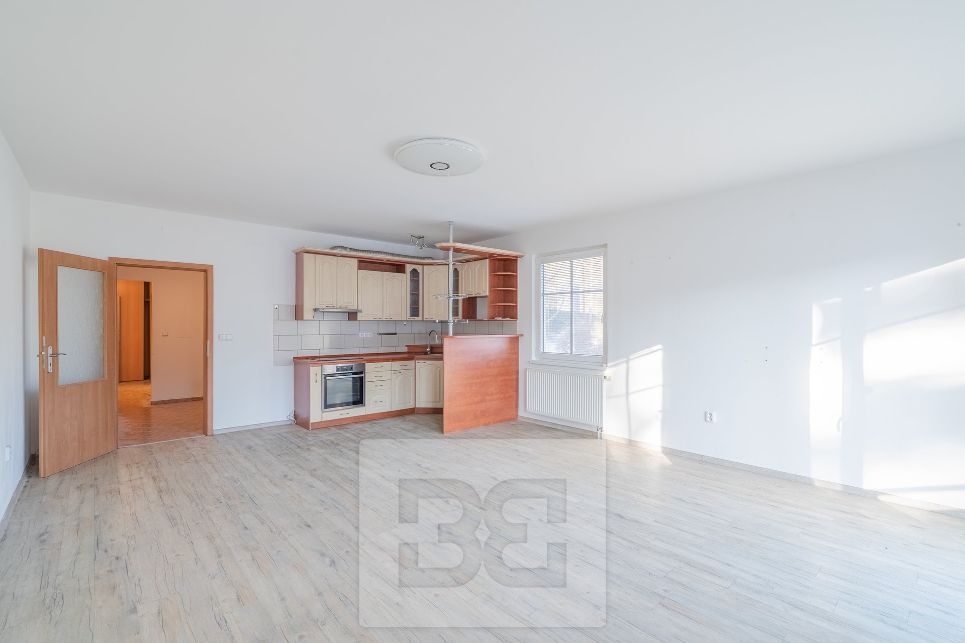 Obývací pokoj s kuchyní