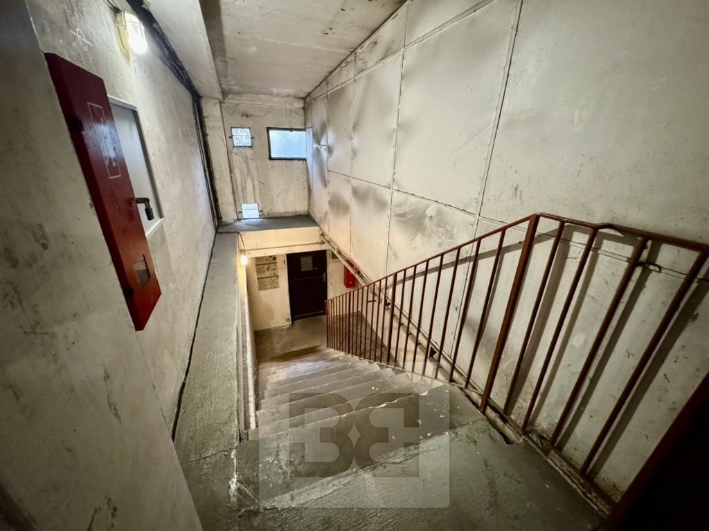 CC4C8BB2-EE23-4E77-8CEF-AEF96B22F47B_1_105_c