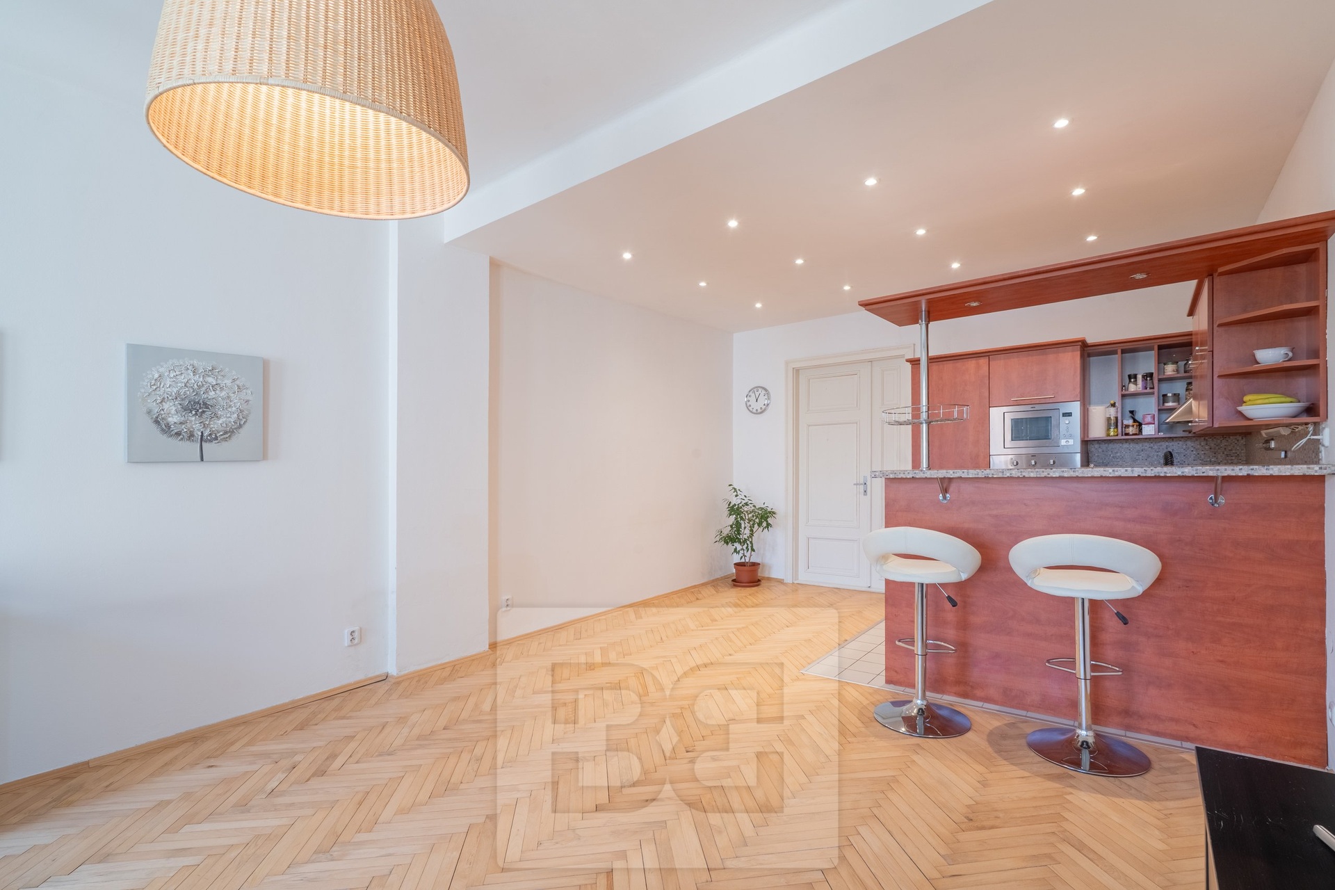 Obývací pokoj s kuchyní