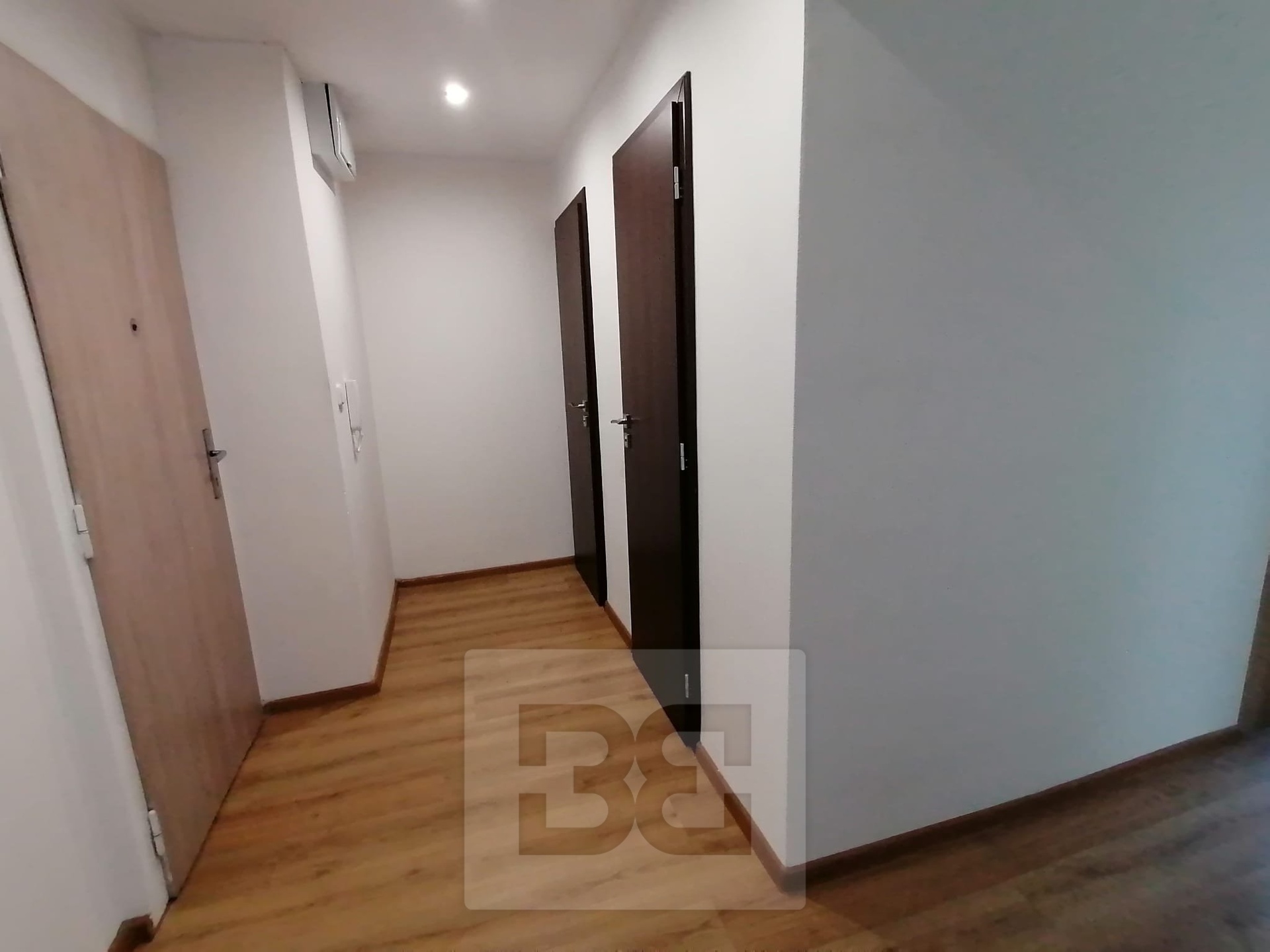 eb17d16d-dbd1-47c1-8c5e-225f7eacf2a0