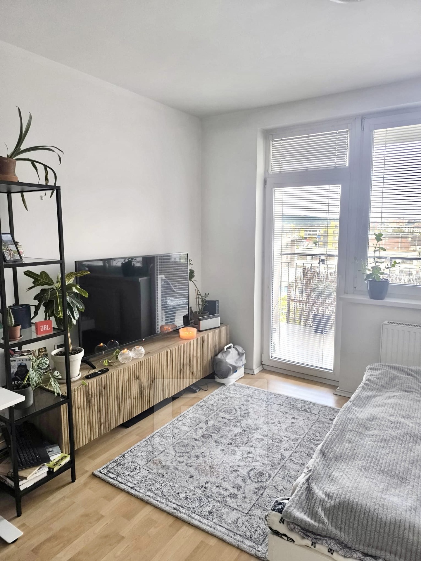 bf660016-2fb6-4878-90e8-83de17eda826