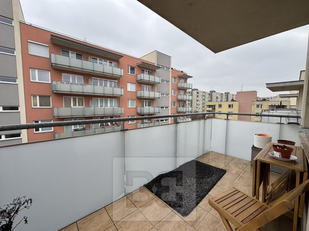 CAAC71DA-7C53-4ACD-9C5A-4E73C85B2571_1_105_c