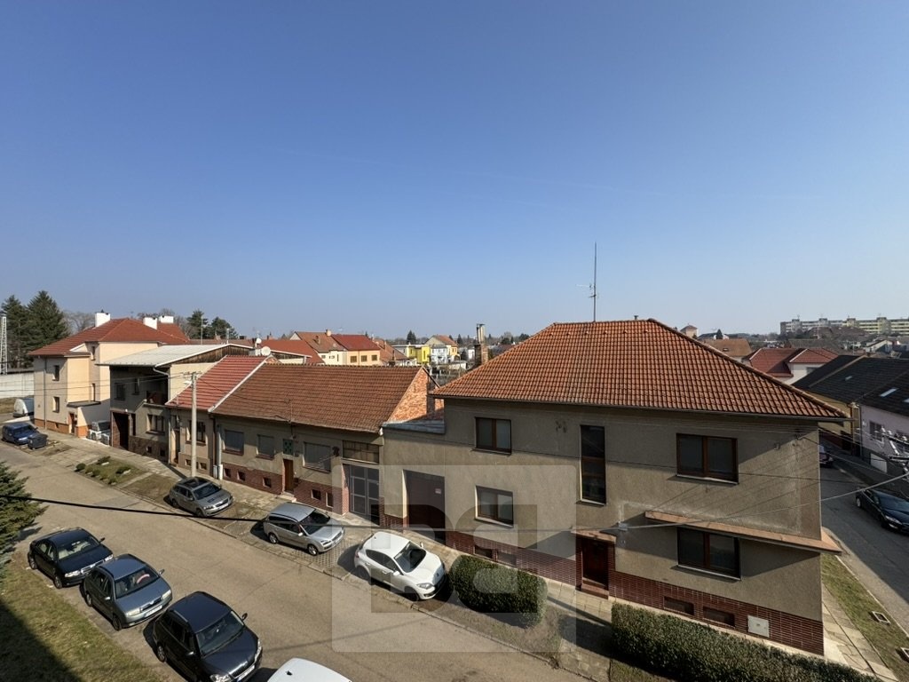 79AE044B-26BD-4B2F-B7EC-BFA27C6BF474_1_105_c