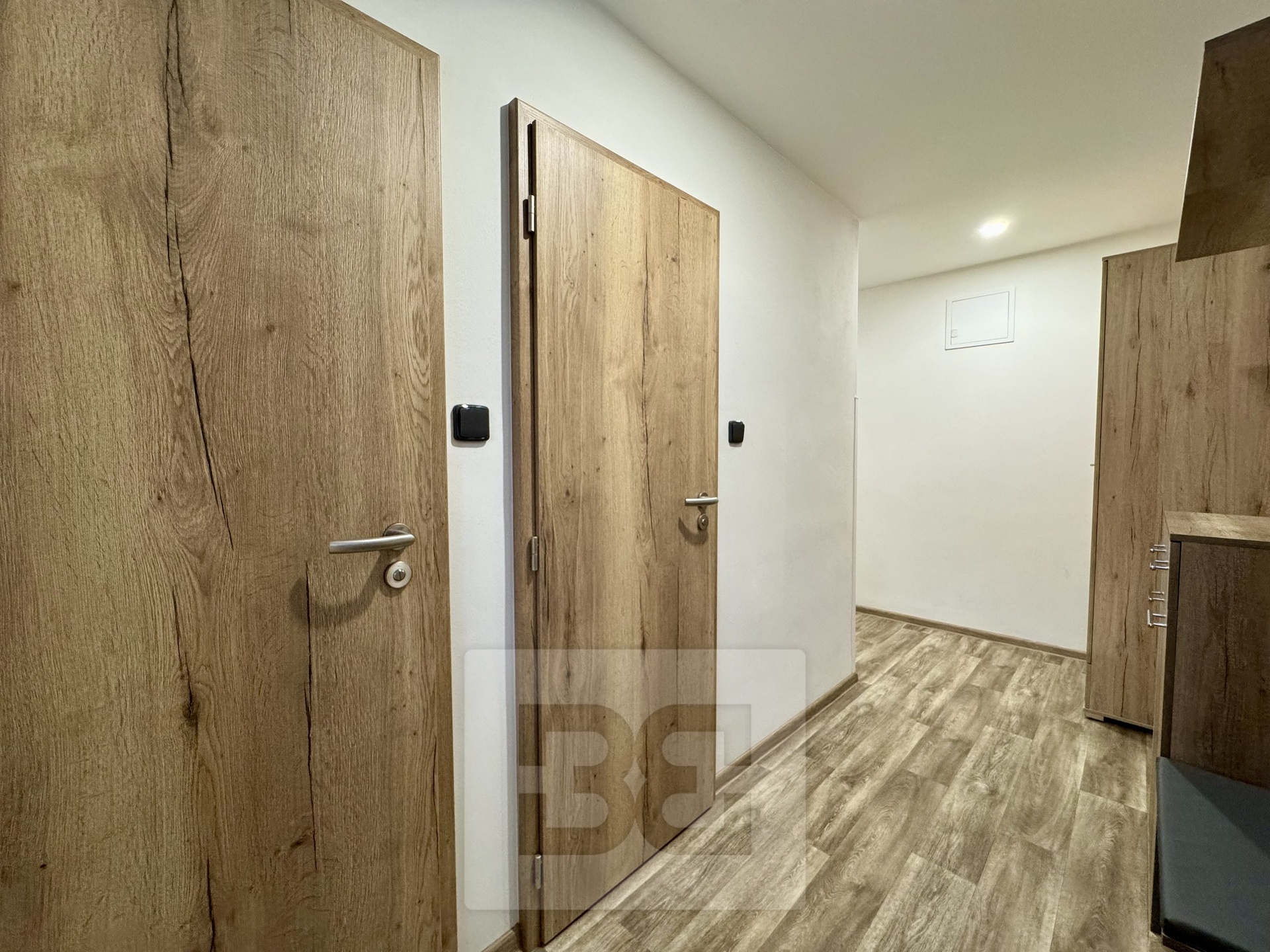 85181645-7470-45A9-A881-754ADA99E572_1_201_a