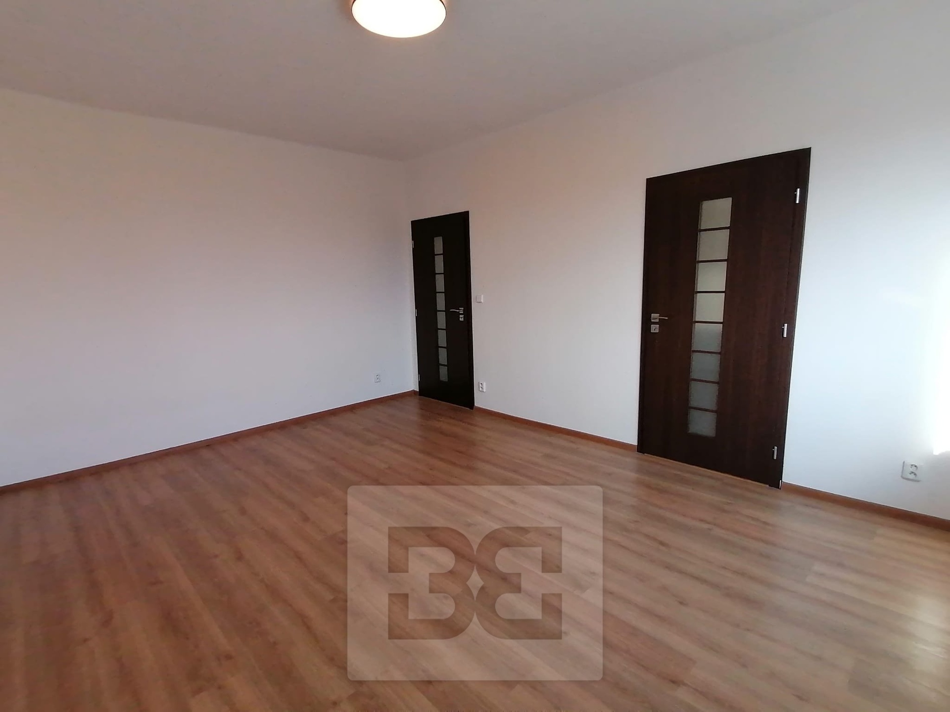 afee49df-50e7-47cb-9dc4-8d51e7ce2e9d