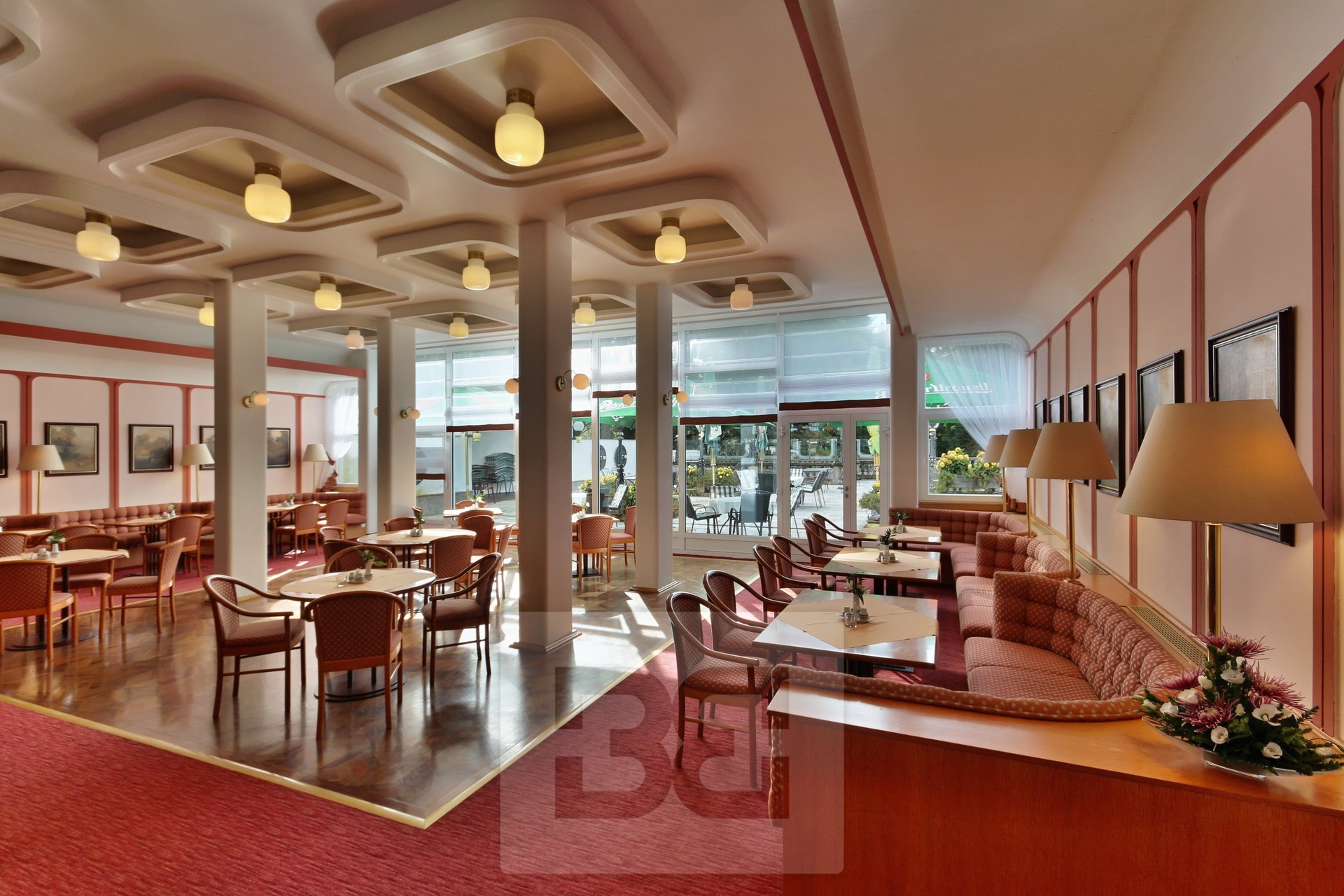 Cafe