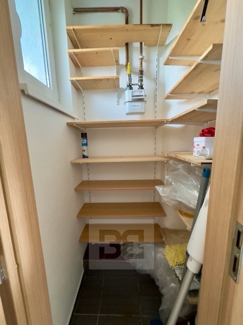 40AB6C9D-7478-4D2D-B2EB-8021042626A6